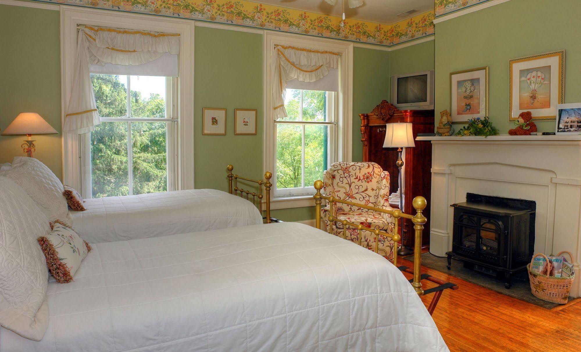 Rockwood Manor Bed & Breakfast Dublin Exterior foto